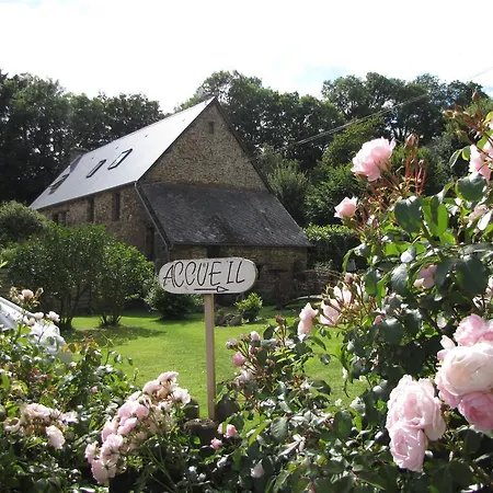 ゲストハウス L'ecurie D'hotes 3*