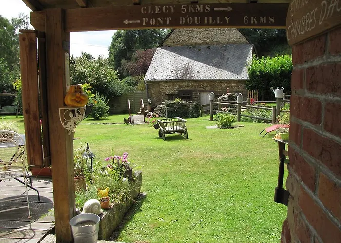 ゲストハウス L'ecurie D'hotes 3*